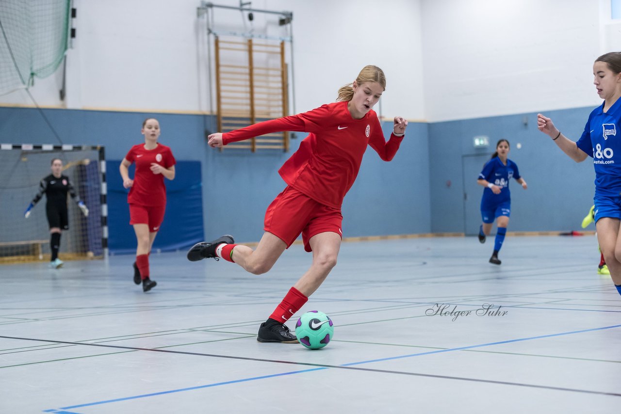 Bild 123 - C-Juniorinnen Loewinnen Cup